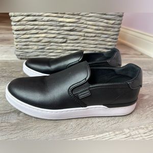 Women’s COACH Walker Slip-On Black Leather Sz 9